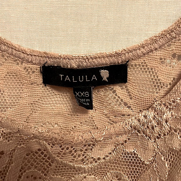 ARITZIA Talula Lace Tank Top // Size XXS - Picture 3 of 5